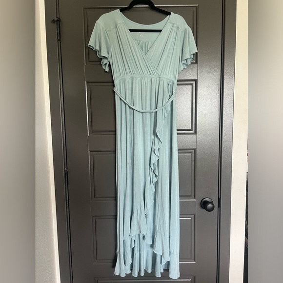 Blue maternity maxi dress - Picture 2 of 3